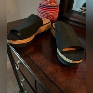 No Boundaries wedges